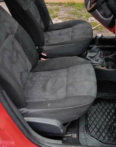 Красный Дачия Логан, объемом двигателя 1.6 л и пробегом 168 тыс. км за 4186 $, фото 7 на Automoto.ua