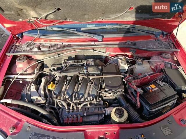 Красный Дачия Логан, объемом двигателя 1.6 л и пробегом 280 тыс. км за 3950 $, фото 24 на Automoto.ua