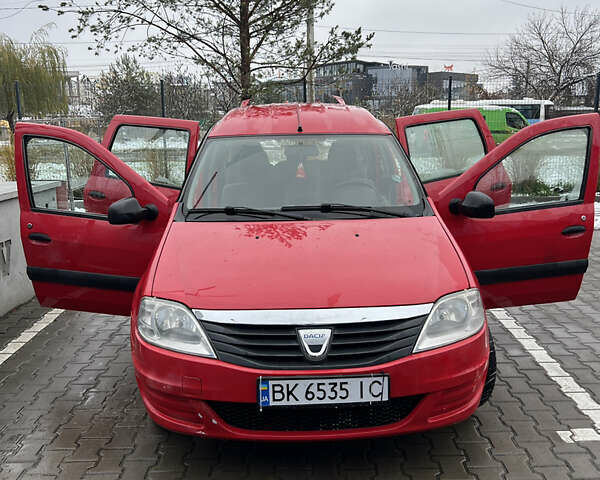 Червоний Дачія Logan, об'ємом двигуна 1.4 л та пробігом 267 тис. км за 4400 $, фото 10 на Automoto.ua