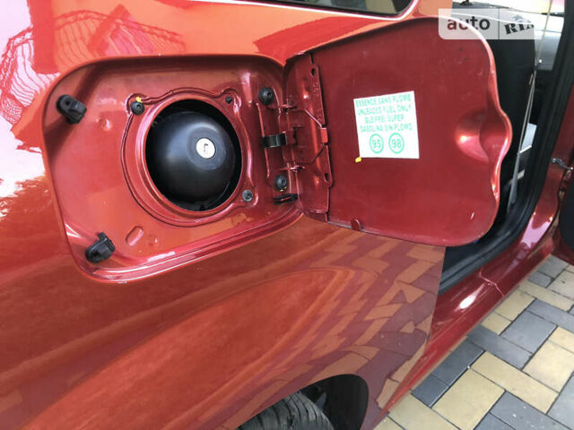 Красный Дачия Логан, объемом двигателя 1.6 л и пробегом 175 тыс. км за 7100 $, фото 49 на Automoto.ua