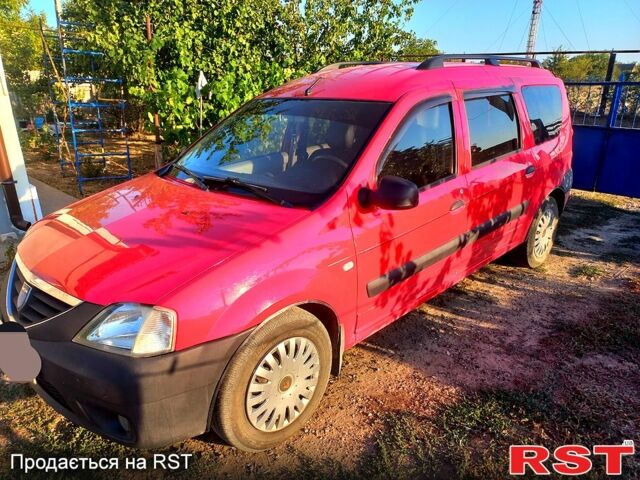 Красный Дачия Логан, объемом двигателя 1.5 л и пробегом 282 тыс. км за 4500 $, фото 1 на Automoto.ua