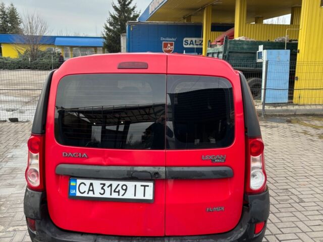 Красный Дачия Логан, объемом двигателя 1.4 л и пробегом 322 тыс. км за 4100 $, фото 2 на Automoto.ua