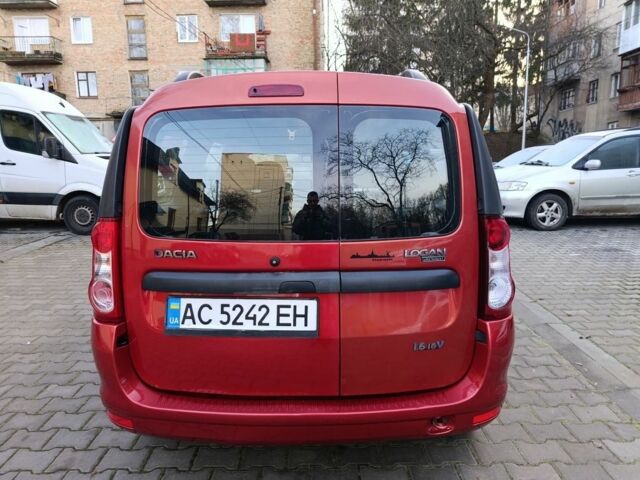 Красный Дачия Логан, объемом двигателя 1.6 л и пробегом 258 тыс. км за 3950 $, фото 5 на Automoto.ua