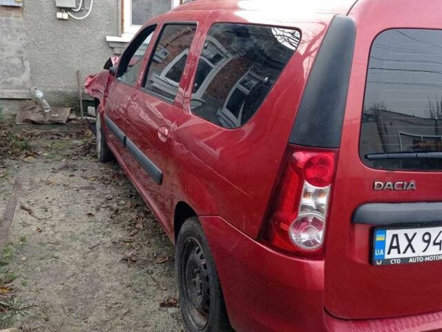 Красный Дачия Логан, объемом двигателя 1.6 л и пробегом 220 тыс. км за 1700 $, фото 3 на Automoto.ua