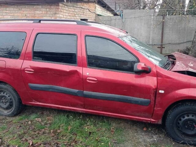 Красный Дачия Логан, объемом двигателя 1.6 л и пробегом 220 тыс. км за 1700 $, фото 1 на Automoto.ua