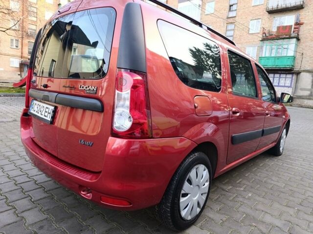 Красный Дачия Логан, объемом двигателя 1.6 л и пробегом 258 тыс. км за 3950 $, фото 13 на Automoto.ua