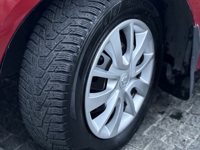 Червоний Дачія Logan, об'ємом двигуна 1.6 л та пробігом 218 тис. км за 6500 $, фото 16 на Automoto.ua