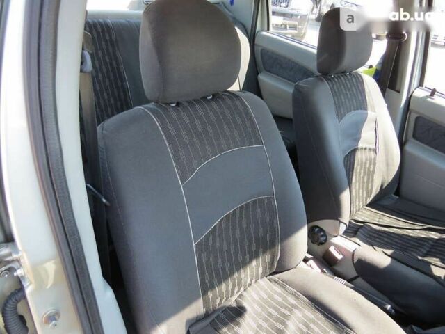 Дачия Логан, объемом двигателя 0 л и пробегом 193 тыс. км за 4550 $, фото 17 на Automoto.ua