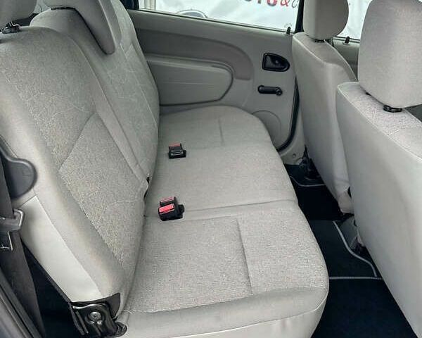 Дачия Логан, объемом двигателя 1.6 л и пробегом 129 тыс. км за 6450 $, фото 9 на Automoto.ua