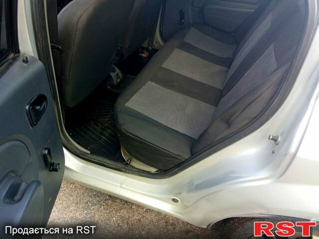 Дачия Логан, объемом двигателя 1.4 л и пробегом 0 тыс. км за 2400 $, фото 7 на Automoto.ua