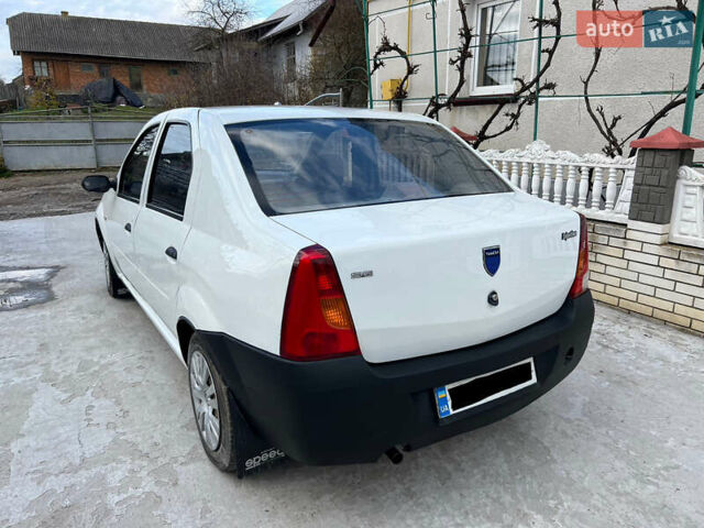 Дачія Logan 2007 у Тернополі на Automoto.ua Дачія Logan, об'ємом двигуна 0 л та пробігом 240 тис. км за 1999 $, фото 1 на Automoto.ua