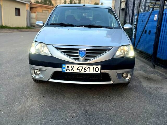 Дачія Logan, об'ємом двигуна 1.6 л та пробігом 200 тис. км за 3450 $, фото 12 на Automoto.ua