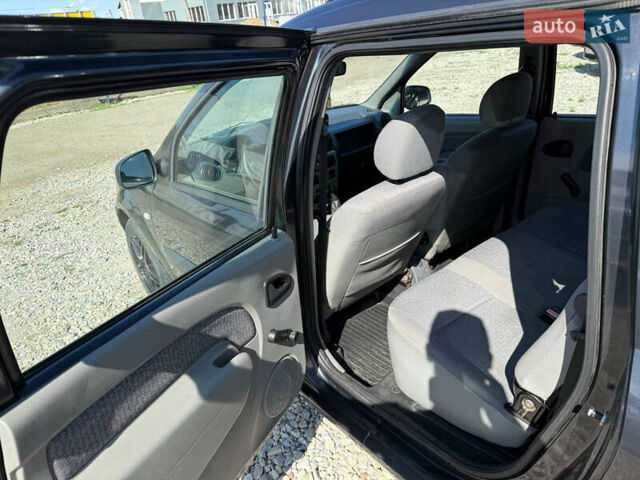 Дачия Логан, объемом двигателя 1.6 л и пробегом 170 тыс. км за 5800 $, фото 18 на Automoto.ua