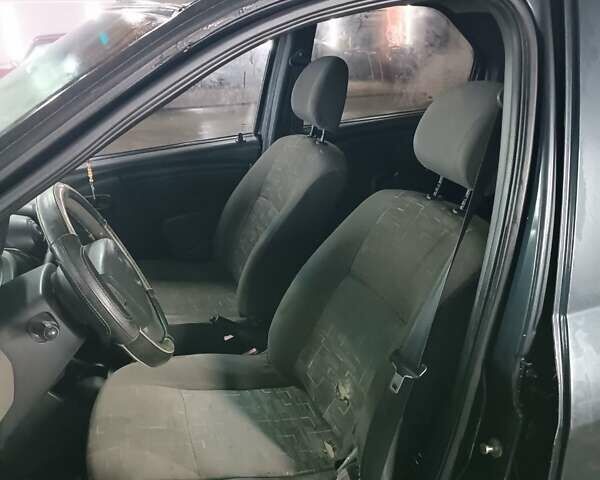 Дачія Logan, об'ємом двигуна 1.4 л та пробігом 280 тис. км за 3000 $, фото 2 на Automoto.ua