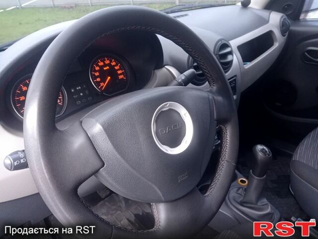 Дачия Логан, объемом двигателя 1.4 л и пробегом 240 тыс. км за 3499 $, фото 7 на Automoto.ua