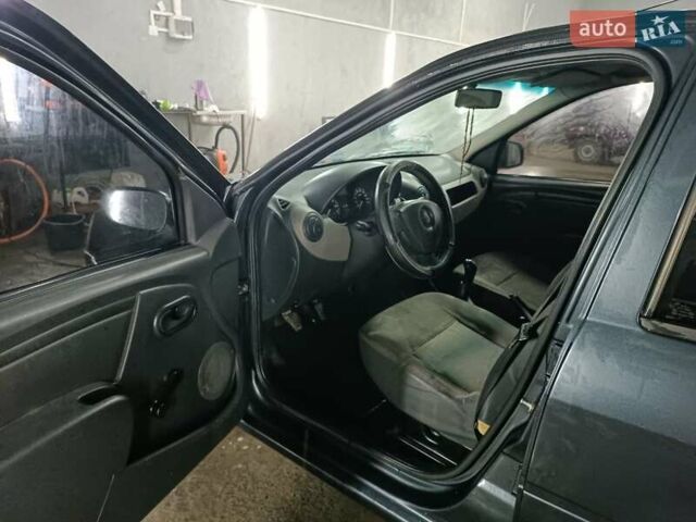 Дачія Logan, об'ємом двигуна 1.4 л та пробігом 280 тис. км за 3000 $, фото 10 на Automoto.ua