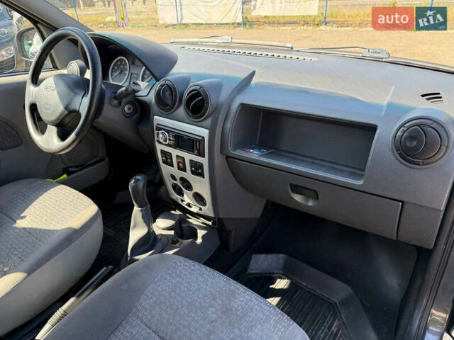 Дачия Логан, объемом двигателя 1.6 л и пробегом 170 тыс. км за 5800 $, фото 17 на Automoto.ua