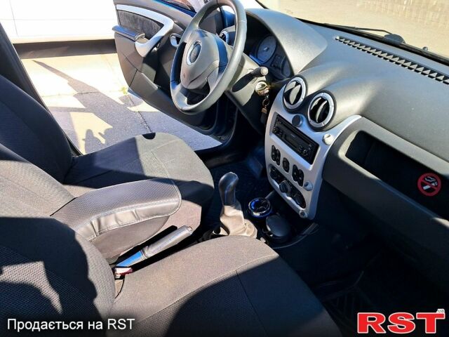 Дачия Логан, объемом двигателя 1.4 л и пробегом 155 тыс. км за 5000 $, фото 11 на Automoto.ua