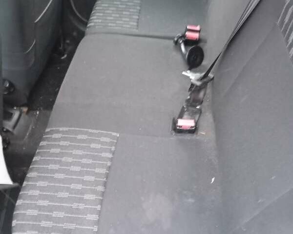 Дачія Logan, об'ємом двигуна 0 л та пробігом 181 тис. км за 929 $, фото 11 на Automoto.ua