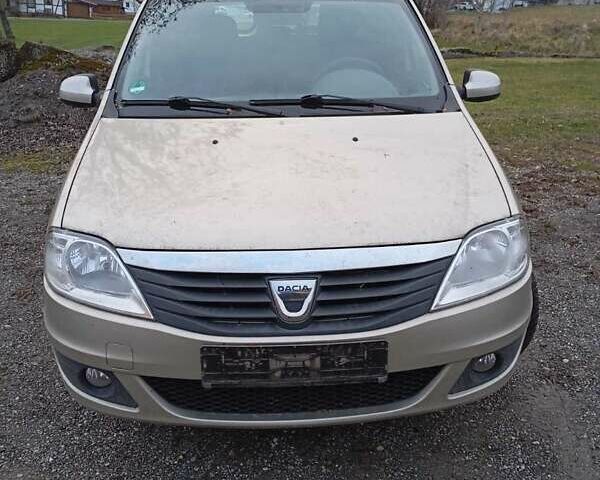 Дачія Logan, об'ємом двигуна 0 л та пробігом 181 тис. км за 929 $, фото 2 на Automoto.ua