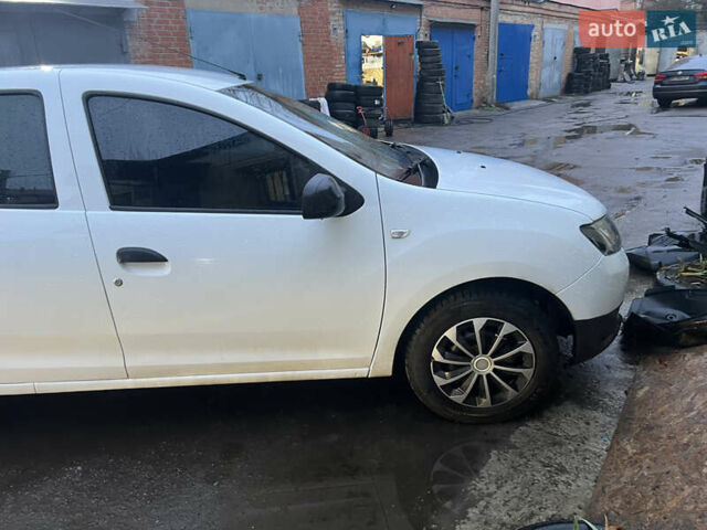 Дачия Логан, объемом двигателя 1.2 л и пробегом 150 тыс. км за 4700 $, фото 3 на Automoto.ua