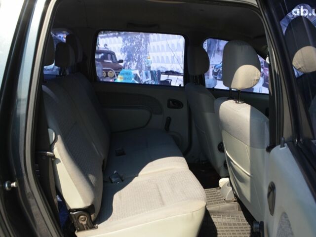 Дачия Логан, объемом двигателя 1.6 л и пробегом 278 тыс. км за 5999 $, фото 15 на Automoto.ua