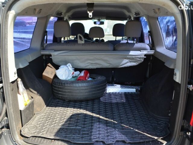 Дачия Логан, объемом двигателя 1.6 л и пробегом 278 тыс. км за 5999 $, фото 10 на Automoto.ua