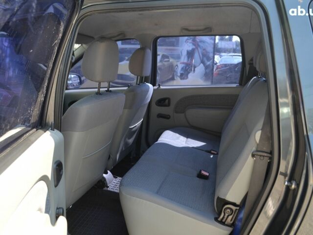 Дачия Логан, объемом двигателя 1.6 л и пробегом 278 тыс. км за 5999 $, фото 14 на Automoto.ua