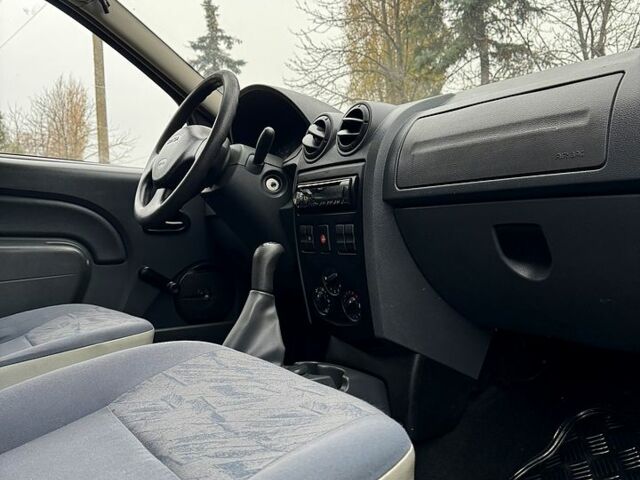 Дачия Логан, объемом двигателя 14 л и пробегом 189 тыс. км за 5400 $, фото 5 на Automoto.ua