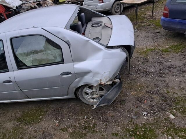 Серый Дачия Логан, объемом двигателя 1.4 л и пробегом 230 тыс. км за 850 $, фото 3 на Automoto.ua