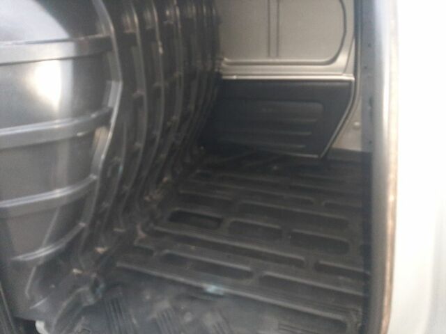 Сірий Дачія Logan, об'ємом двигуна 1.6 л та пробігом 163 тис. км за 3700 $, фото 6 на Automoto.ua