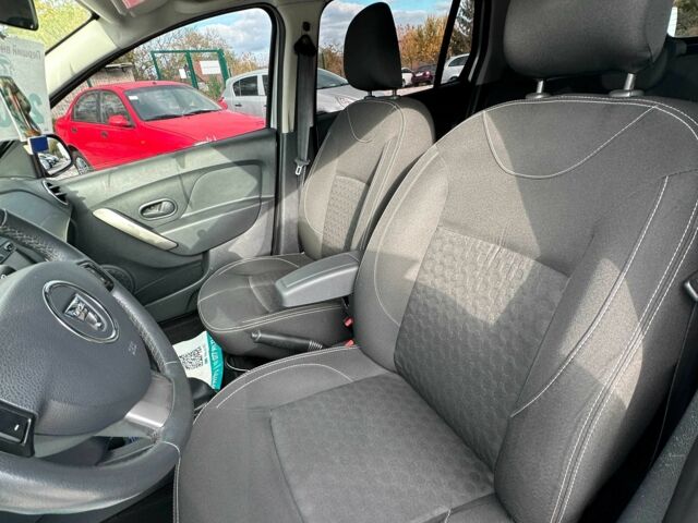 Сірий Дачія Logan, об'ємом двигуна 0.9 л та пробігом 157 тис. км за 5500 $, фото 12 на Automoto.ua