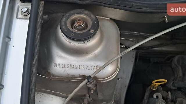 Серый Дачия Логан, объемом двигателя 1.4 л и пробегом 78 тыс. км за 4200 $, фото 3 на Automoto.ua