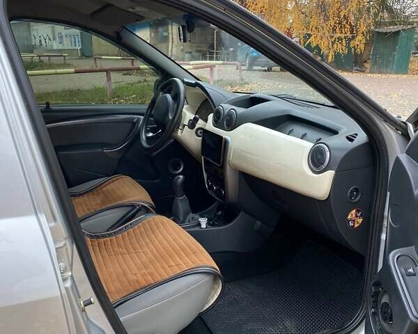 Серый Дачия Логан, объемом двигателя 1.4 л и пробегом 163 тыс. км за 4200 $, фото 14 на Automoto.ua