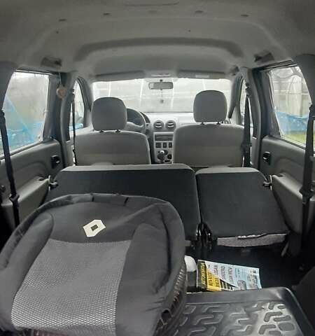 Сірий Дачія Logan, об'ємом двигуна 1.6 л та пробігом 148 тис. км за 5500 $, фото 13 на Automoto.ua