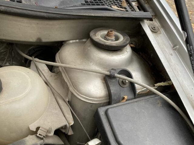 Серый Дачия Логан, объемом двигателя 1.4 л и пробегом 2 тыс. км за 4200 $, фото 16 на Automoto.ua