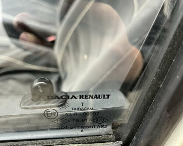 Серый Дачия Логан, объемом двигателя 1.4 л и пробегом 336 тыс. км за 2600 $, фото 24 на Automoto.ua