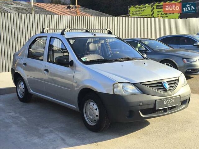 Дачія Logan 2006 у Києві на Automoto.ua Сірий Дачія Logan, об'ємом двигуна 1.4 л та пробігом 27 тис. км за 3999 $, фото 2 на Automoto.ua