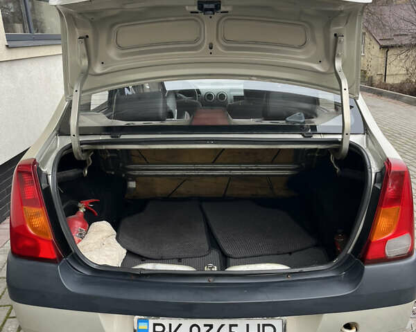 Серый Дачия Логан, объемом двигателя 1.4 л и пробегом 336 тыс. км за 2600 $, фото 14 на Automoto.ua