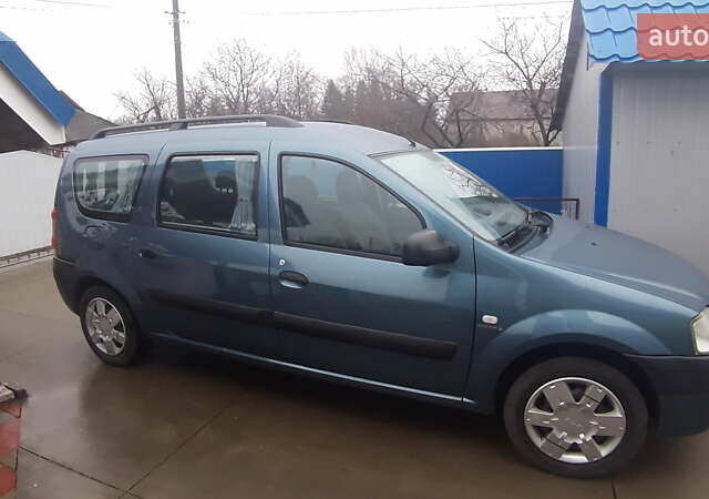 Сірий Дачія Logan, об'ємом двигуна 1.6 л та пробігом 148 тис. км за 5500 $, фото 4 на Automoto.ua