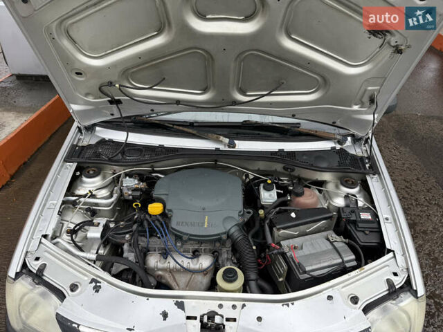 Серый Дачия Логан, объемом двигателя 1.6 л и пробегом 262 тыс. км за 4800 $, фото 13 на Automoto.ua