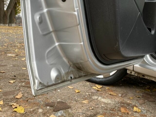 Серый Дачия Логан, объемом двигателя 1.4 л и пробегом 2 тыс. км за 4200 $, фото 18 на Automoto.ua