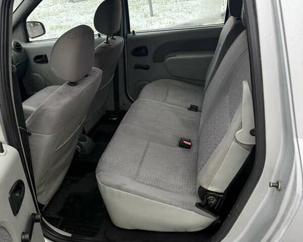 Серый Дачия Логан, объемом двигателя 1.6 л и пробегом 262 тыс. км за 4800 $, фото 11 на Automoto.ua