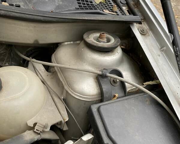 Серый Дачия Логан, объемом двигателя 1.4 л и пробегом 163 тыс. км за 4200 $, фото 13 на Automoto.ua