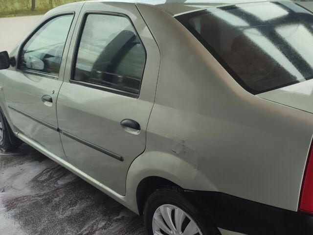 Сірий Дачія Logan, об'ємом двигуна 1.4 л та пробігом 320 тис. км за 3400 $, фото 1 на Automoto.ua