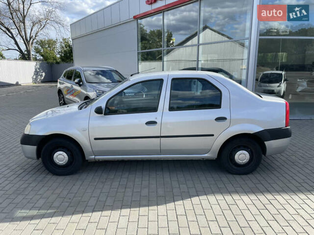 Серый Дачия Логан, объемом двигателя 1.4 л и пробегом 294 тыс. км за 3350 $, фото 7 на Automoto.ua