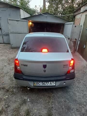 Серый Дачия Логан, объемом двигателя 1.4 л и пробегом 78 тыс. км за 4200 $, фото 2 на Automoto.ua