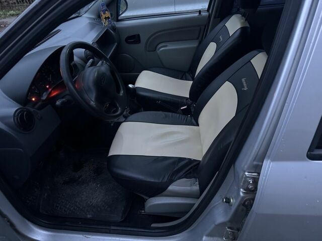 Серый Дачия Логан, объемом двигателя 1.4 л и пробегом 217 тыс. км за 3150 $, фото 6 на Automoto.ua