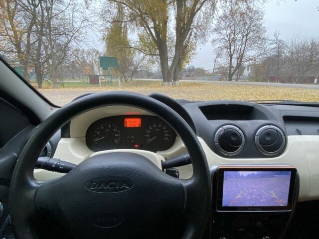 Серый Дачия Логан, объемом двигателя 1.4 л и пробегом 2 тыс. км за 4200 $, фото 12 на Automoto.ua