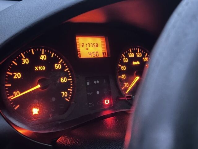 Серый Дачия Логан, объемом двигателя 1.4 л и пробегом 217 тыс. км за 3150 $, фото 7 на Automoto.ua